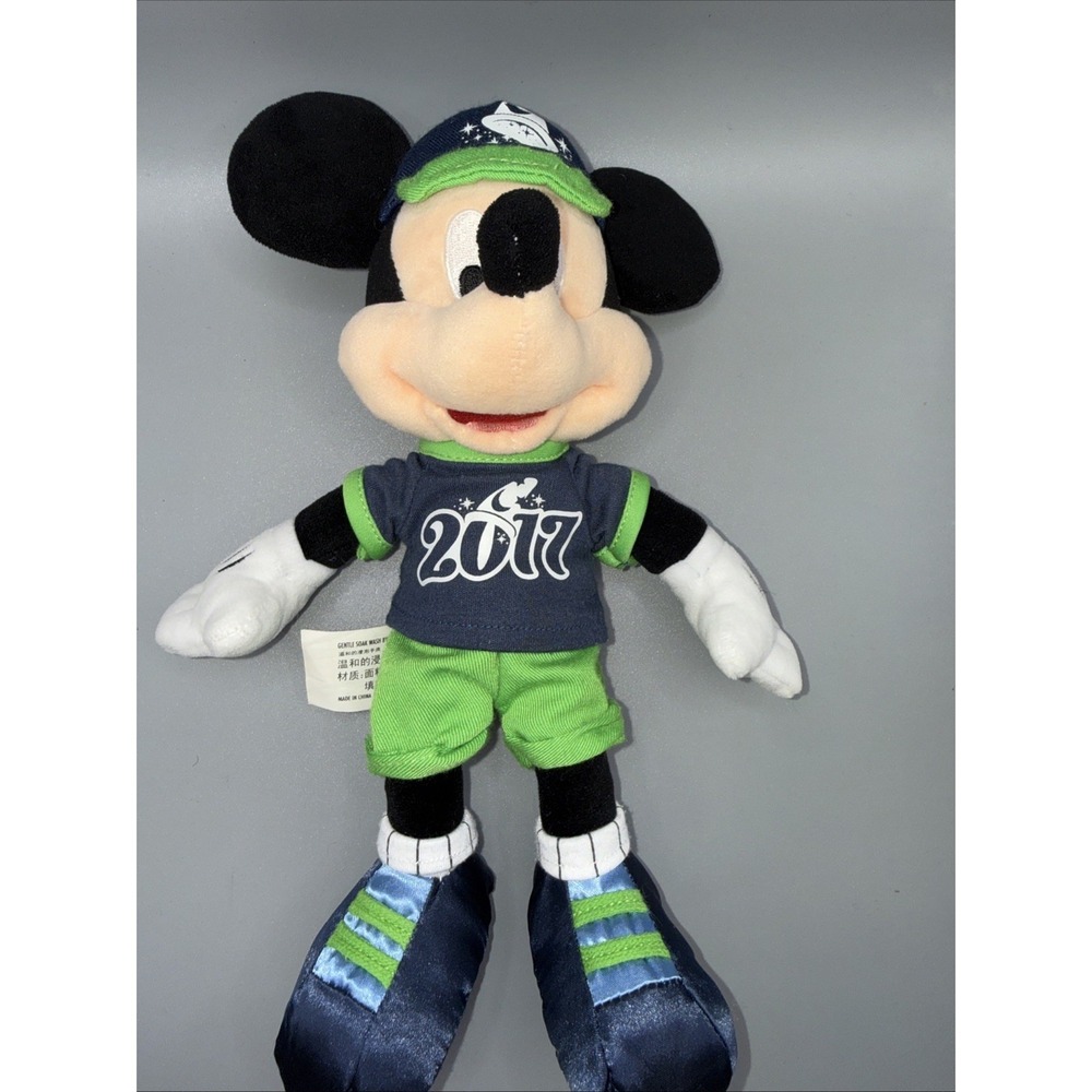 Disney Parks Exclusive 9" 2017 MICKEY MOUSE Plush Doll w/ Sorcerer Mickey Hat